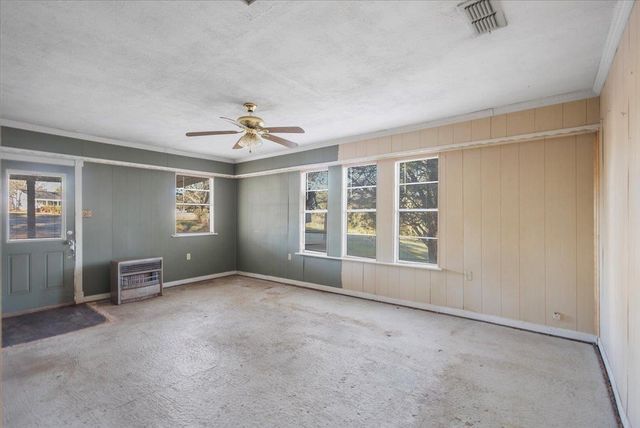 10715 S CR 461, Laneville, TX 75667