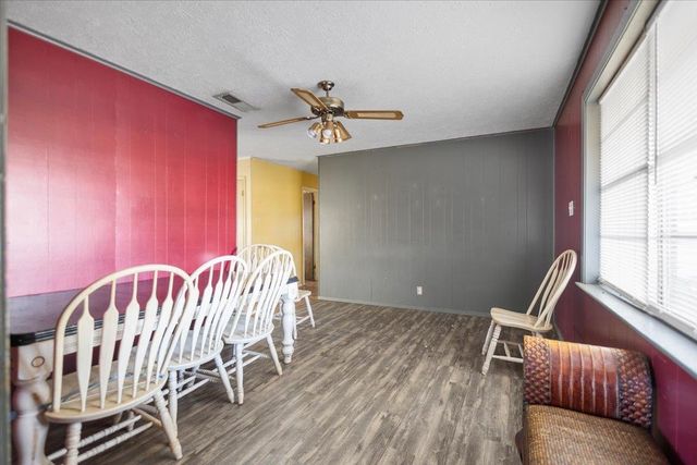 10715 S CR 461, Laneville, TX 75667