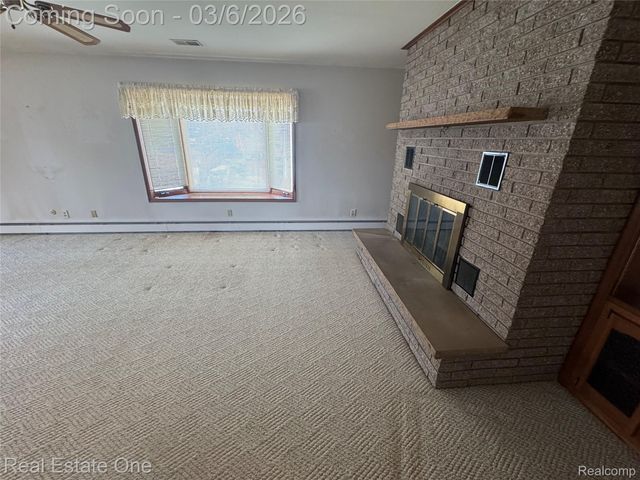 1848 Maddy Lane, Keego Harbor, MI 48320