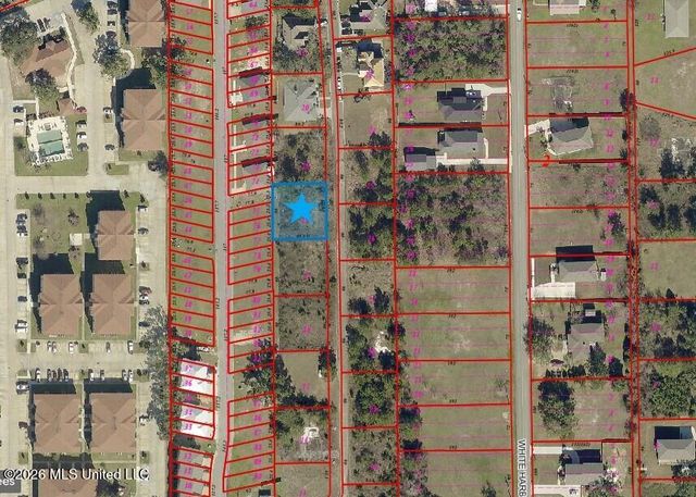 18 Pelican Cove Lane, Long Beach, MS 39560