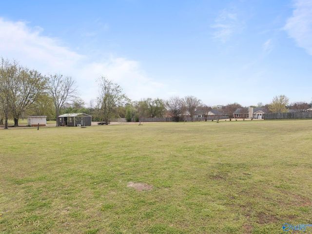 1230 Nick Davis Road, Harvest, AL 35749