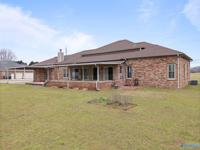 1230 Nick Davis Road, Harvest, AL 35749