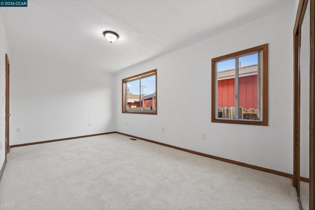 2837 Minna Ave, Oakland, CA 94619