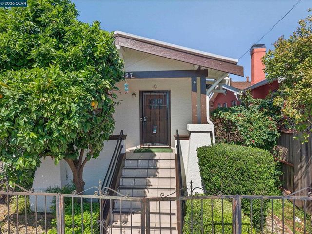 2837 Minna Ave, Oakland, CA 94619