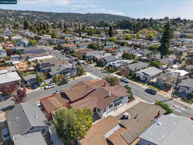 2837 Minna Ave, Oakland, CA 94619