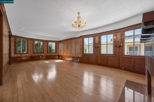 2837 Minna Ave, Oakland, CA 94619