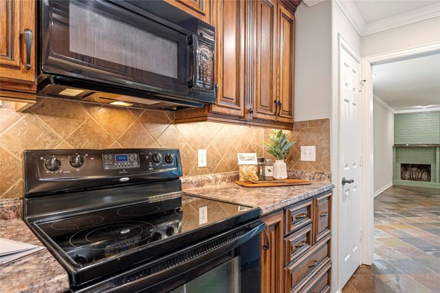 13571 Waterfall Way, Dallas, TX 75240