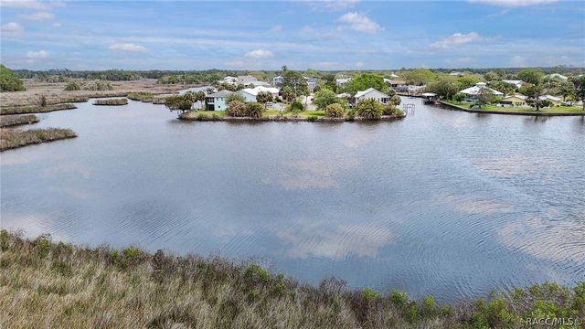 11889 W Coquina Court, Crystal River, FL 34429