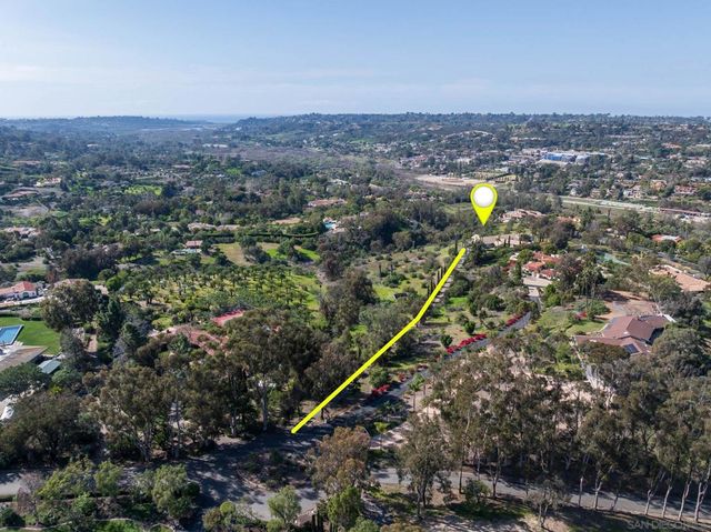 18024 Avenida Alondra, Rancho Santa Fe, CA 92067