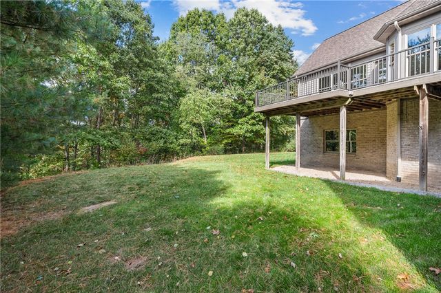 123 Meadowvue Dr, Marshall, PA 15090