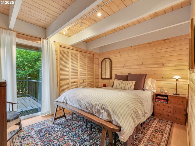 1631 S HEMLOCK St, Cannon Beach, OR 97110