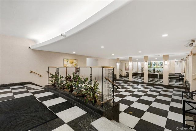 16 N Broadway 5C, White Plains, NY 10601
