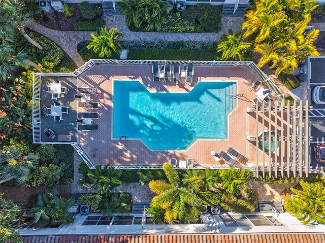 903 PINELLAS BAYWAY S 308, St Petersburg, FL 33715