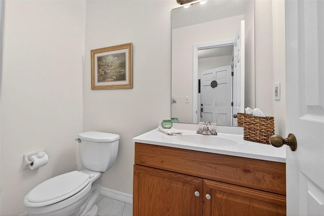 903 PINELLAS BAYWAY S 308, St Petersburg, FL 33715