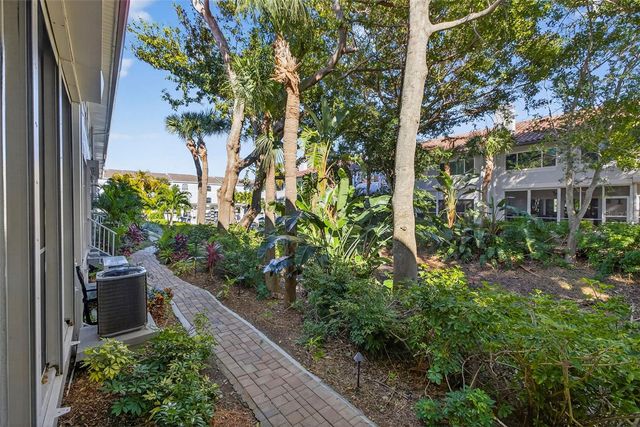 903 PINELLAS BAYWAY S 308, St Petersburg, FL 33715