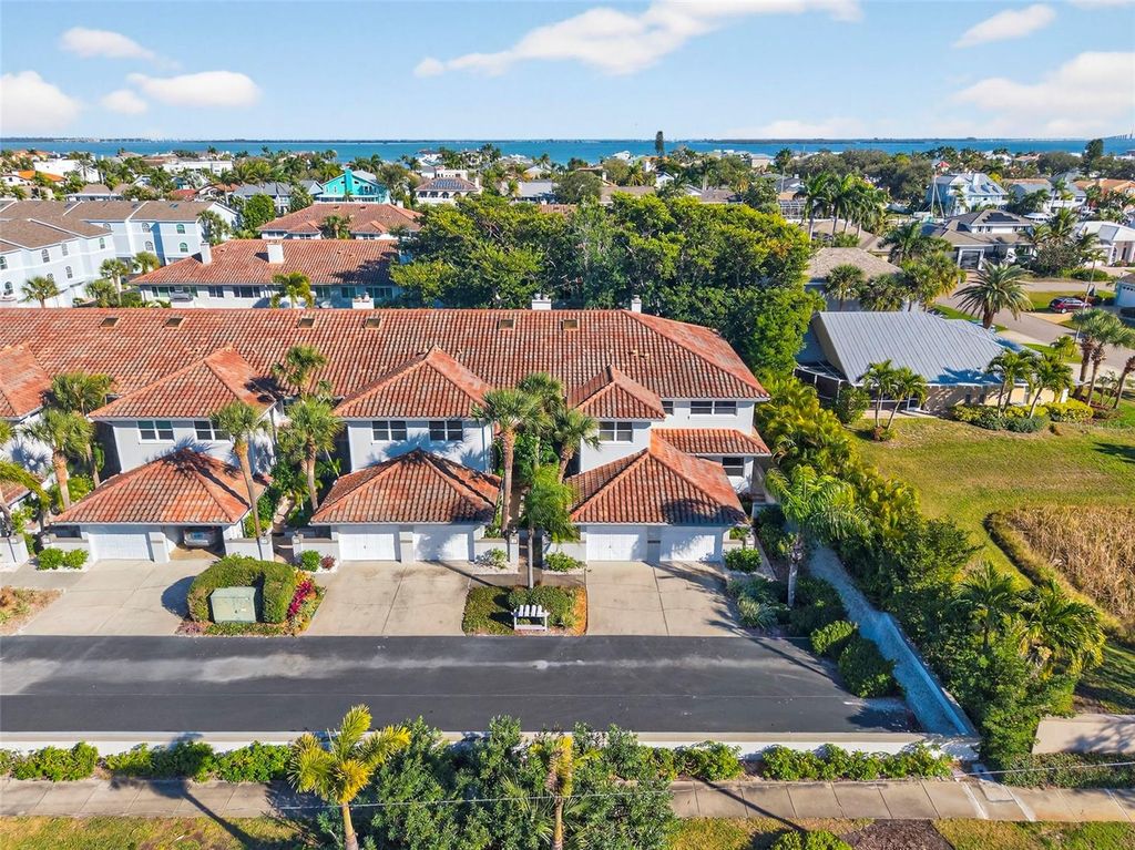 903 PINELLAS BAYWAY S 308, St Petersburg, FL 33715