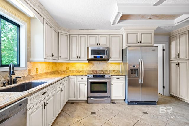 10651 County Road 1, Fairhope, AL 36532