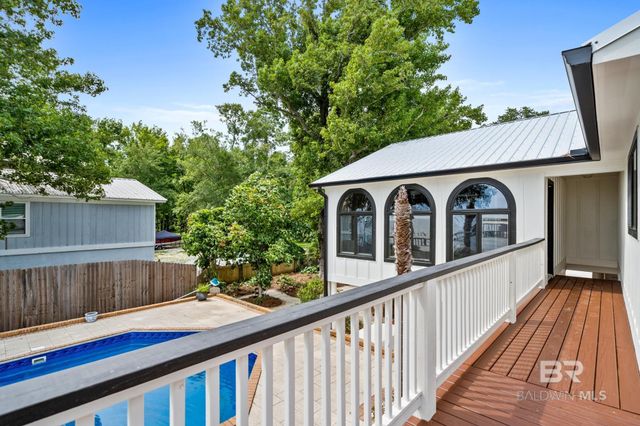 10651 County Road 1, Fairhope, AL 36532