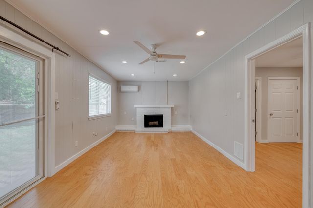8202 Polar DR, Austin, TX 78757