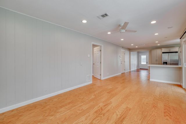 8202 Polar DR, Austin, TX 78757