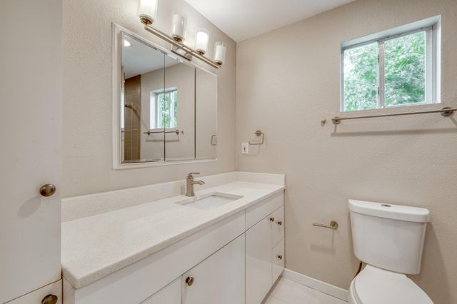 8202 Polar DR, Austin, TX 78757