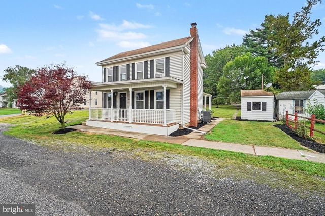 202 N MARKET ST, Liverpool, PA 17045