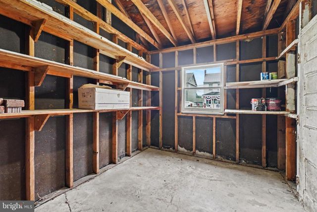 202 N MARKET ST, Liverpool, PA 17045
