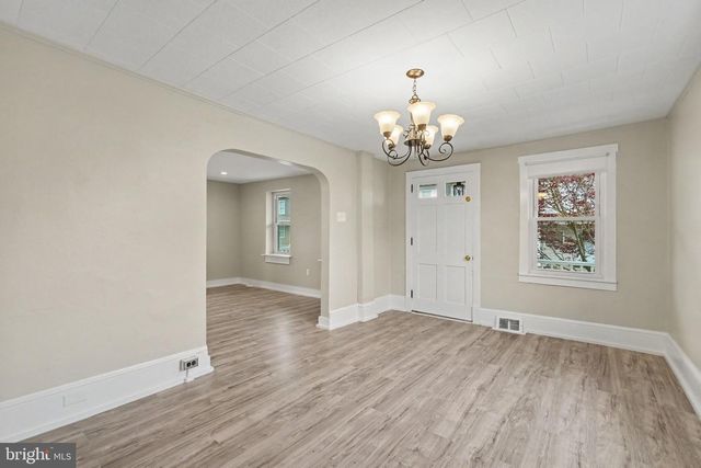 202 N MARKET ST, Liverpool, PA 17045