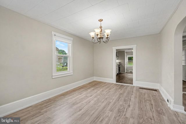202 N MARKET ST, Liverpool, PA 17045