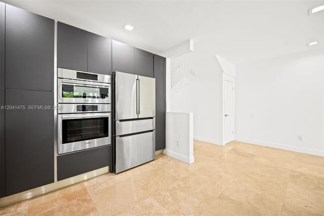21387 Marina Cove Circle 12F, Aventura, FL 33180