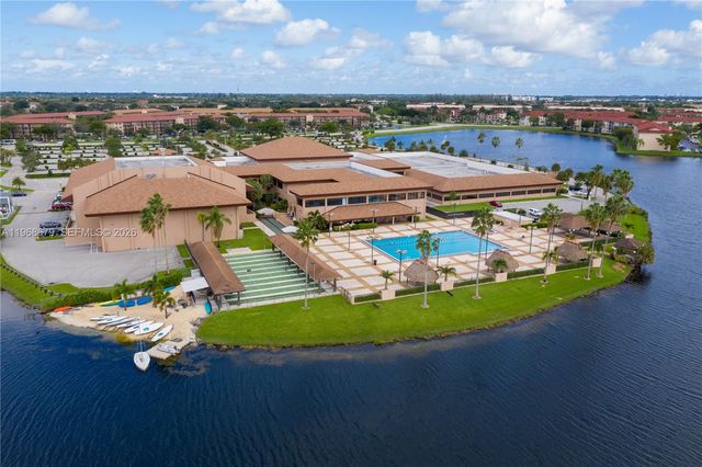12500 SW 6th Street 311N, Pembroke Pines, FL 33027