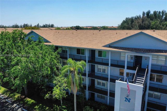 12500 SW 6th Street 311N, Pembroke Pines, FL 33027