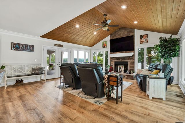651 Rockholt Lane, Georgetown, TN 37336