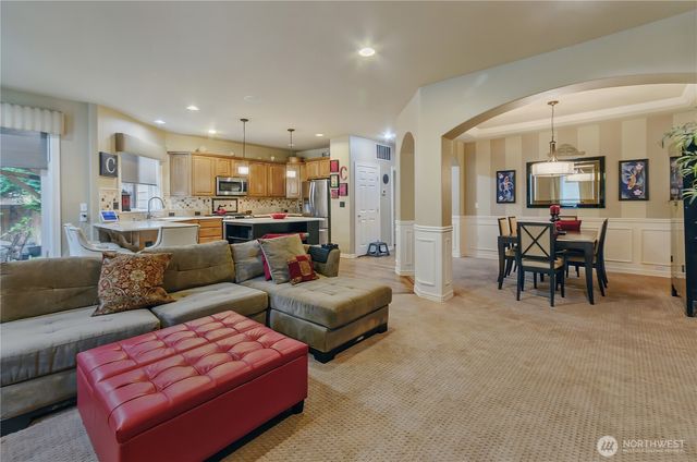 38133 30th Court S, Auburn, WA 98001