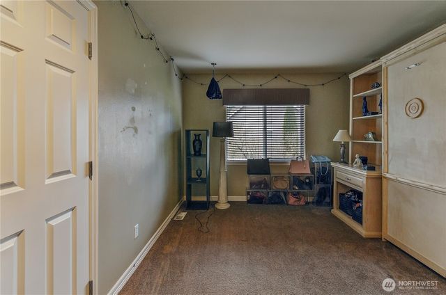 38133 30th Court S, Auburn, WA 98001