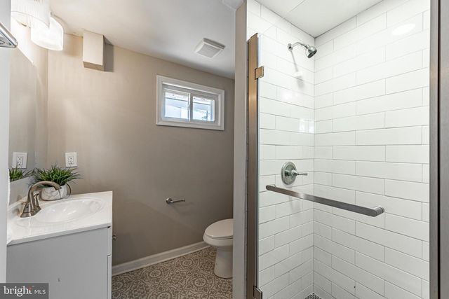 1221 DELLWOOD AVE, Baltimore, MD 21211