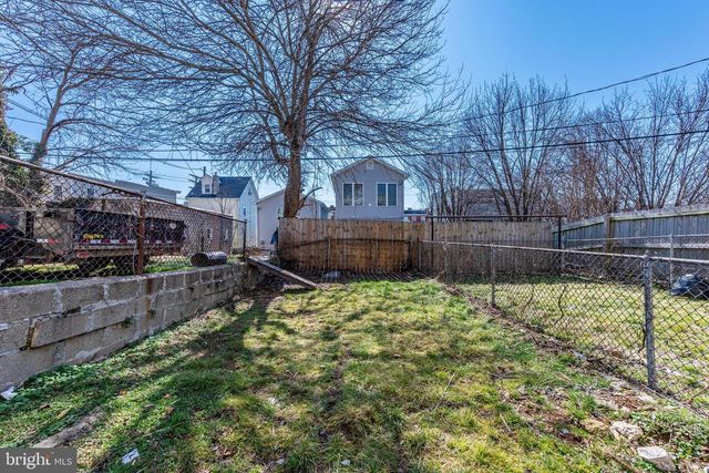 1221 DELLWOOD AVE, Baltimore, MD 21211