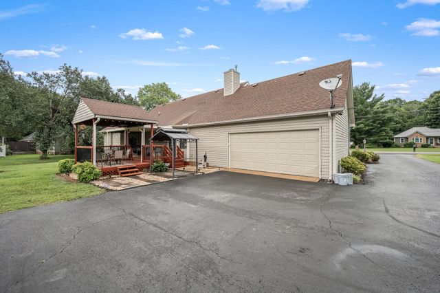 2923 Two Deer Trl, Murfreesboro, TN 37129