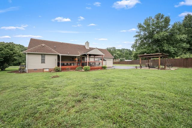 2923 Two Deer Trl, Murfreesboro, TN 37129