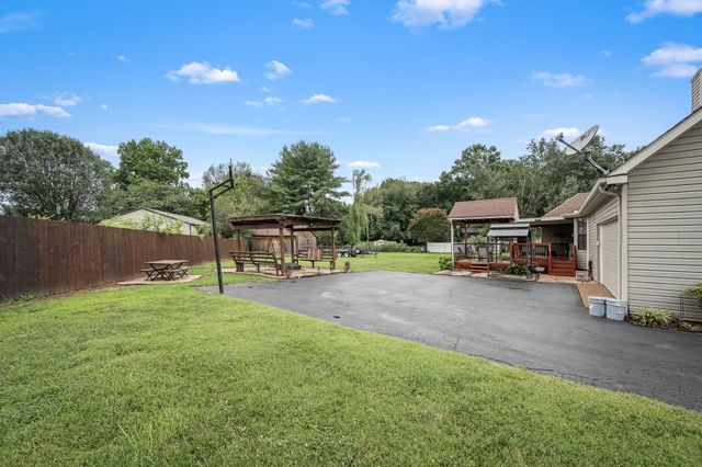 2923 Two Deer Trl, Murfreesboro, TN 37129