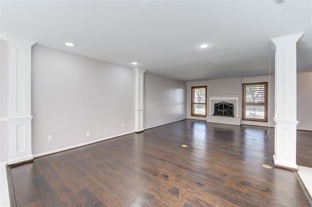 13907 Piping Rock Lane, Houston, TX 77077