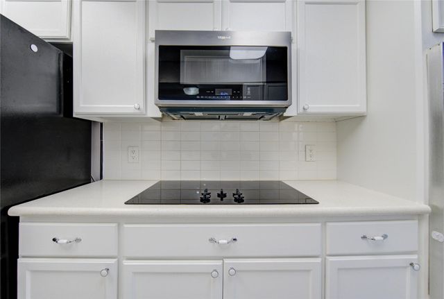 13907 Piping Rock Lane, Houston, TX 77077