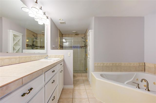 13907 Piping Rock Lane, Houston, TX 77077