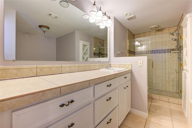 13907 Piping Rock Lane, Houston, TX 77077