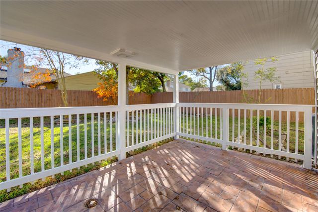 13907 Piping Rock Lane, Houston, TX 77077