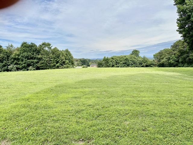 991 Highway 39, E, Englewood, TN 37329