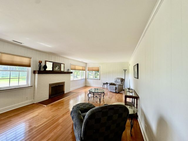 991 Highway 39, E, Englewood, TN 37329