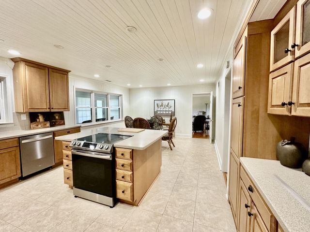 991 Highway 39, E, Englewood, TN 37329