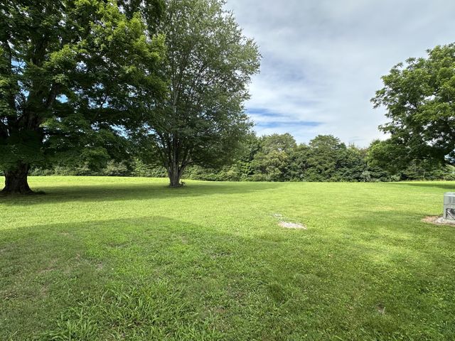 991 Highway 39, E, Englewood, TN 37329
