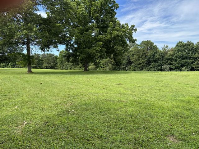 991 Highway 39, E, Englewood, TN 37329